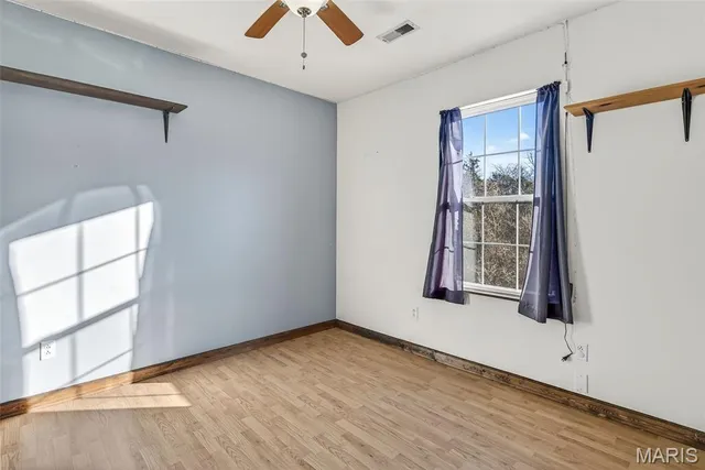 $289,000 | 4844 Cabernet Avenue, De Soto, MO 63020