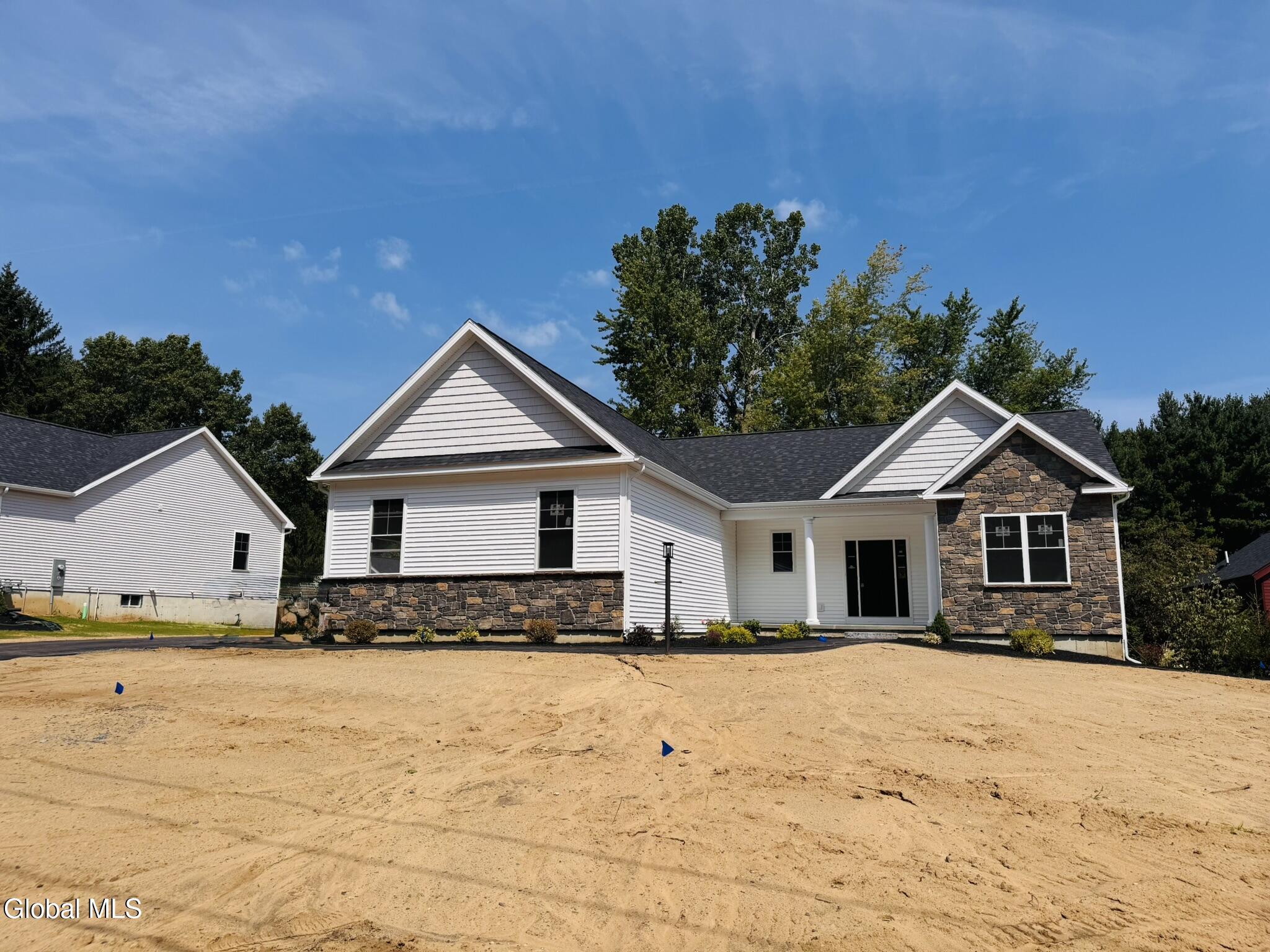 103 Maxwell Road Colonie, NY 12110 - Photo 2 of 9 Exterior