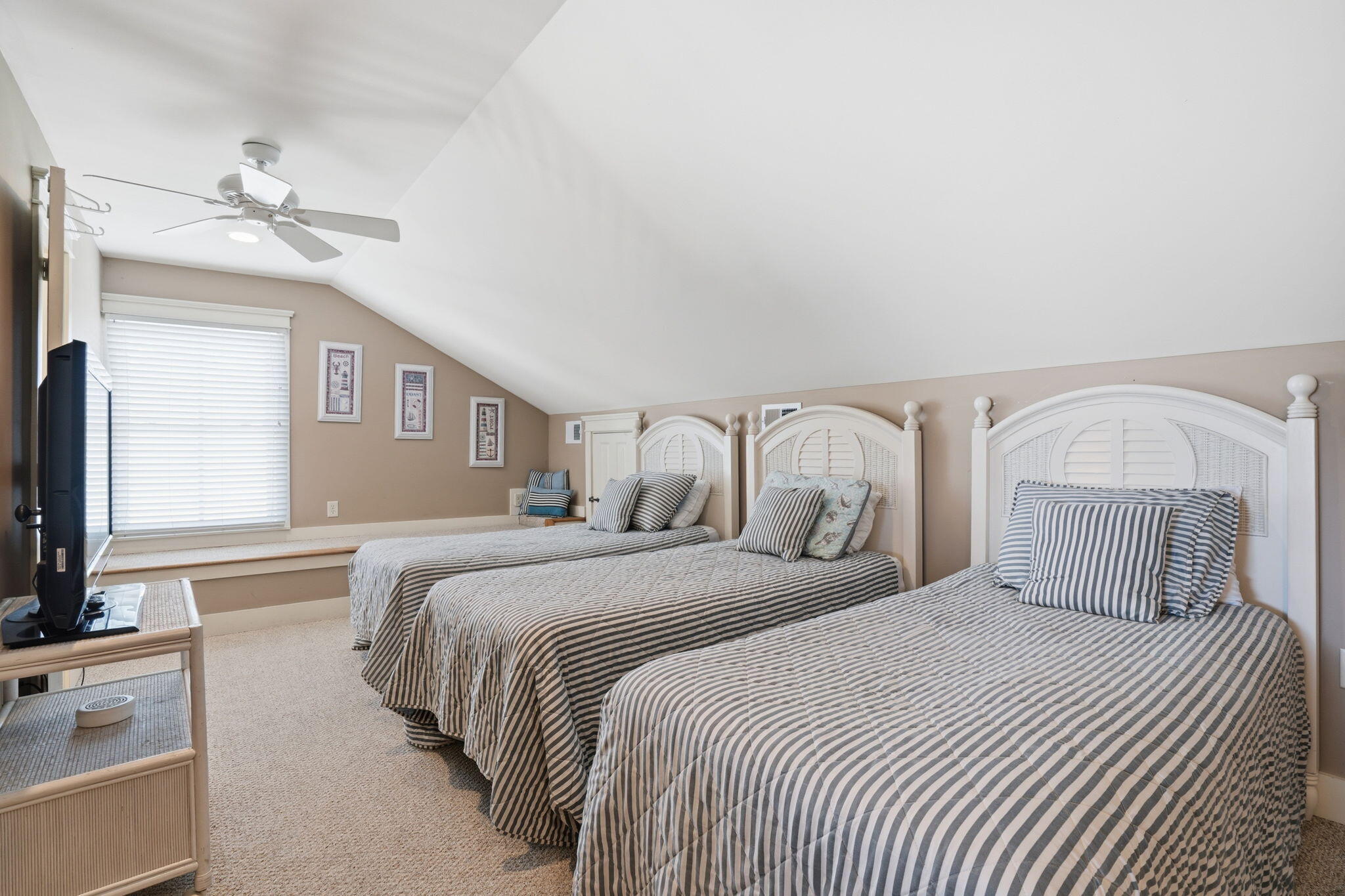 805 Jungle Road, Unit A Edisto Island, SC 29438 - Photo 30 of 48 26-web-or-mls-026_DSC02362