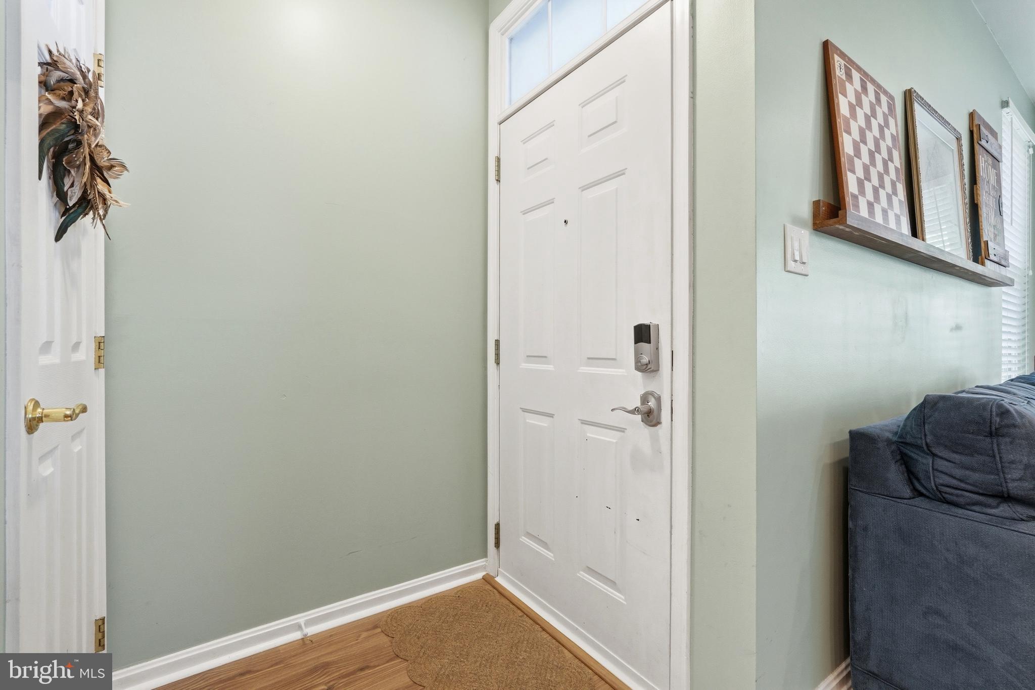 13513 Giant Court Germantown, MD 20874 - Photo 6 of 37