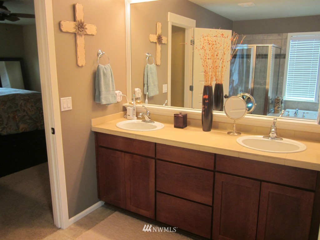 3614 182nd Street Southeast Bothell, WA 98012 - Photo 12 of 14