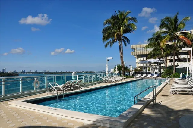 $8,500 | 650 West Avenue, Unit 2808, Miami Beach, FL 33139