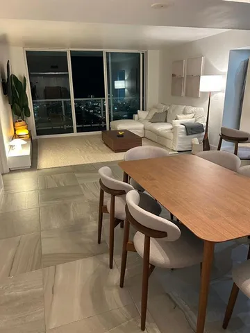 $8,500 | 650 West Avenue, Unit 2808, Miami Beach, FL 33139