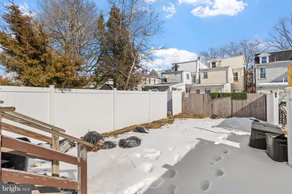 $2,000 | 415 Wood Street, Burlington, NJ 08016