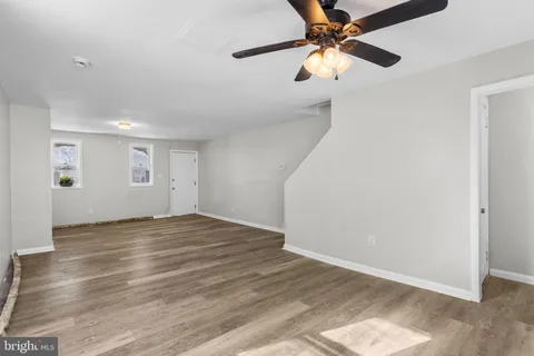 $2,000 | 415 Wood Street, Burlington, NJ 08016