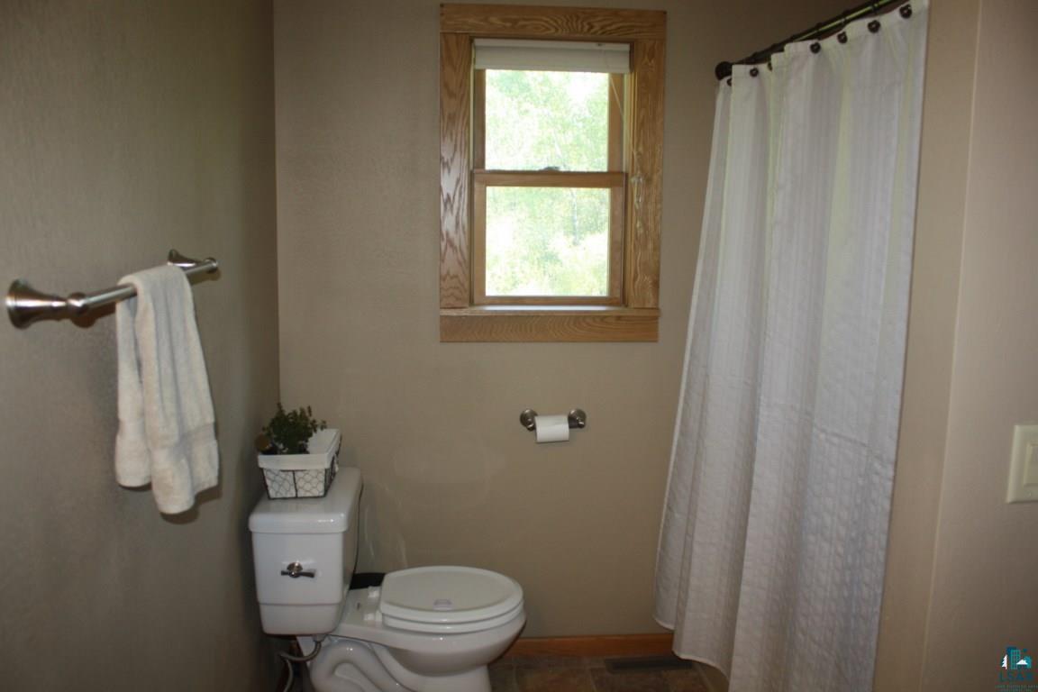 4614 County Rd C Superior, WI 54880 - Photo 18 of 24