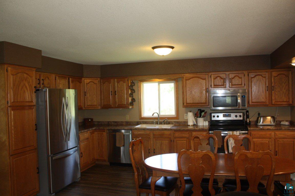 4614 County Rd C Superior, WI 54880 - Photo 5 of 24