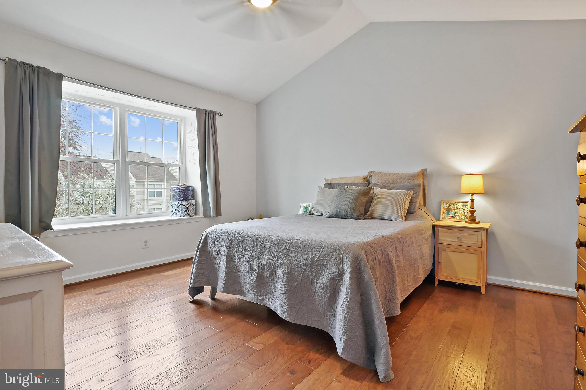 6175 Stonepath Circle Centreville, VA 20120 - Photo 19 of 33 Primary Bedroom