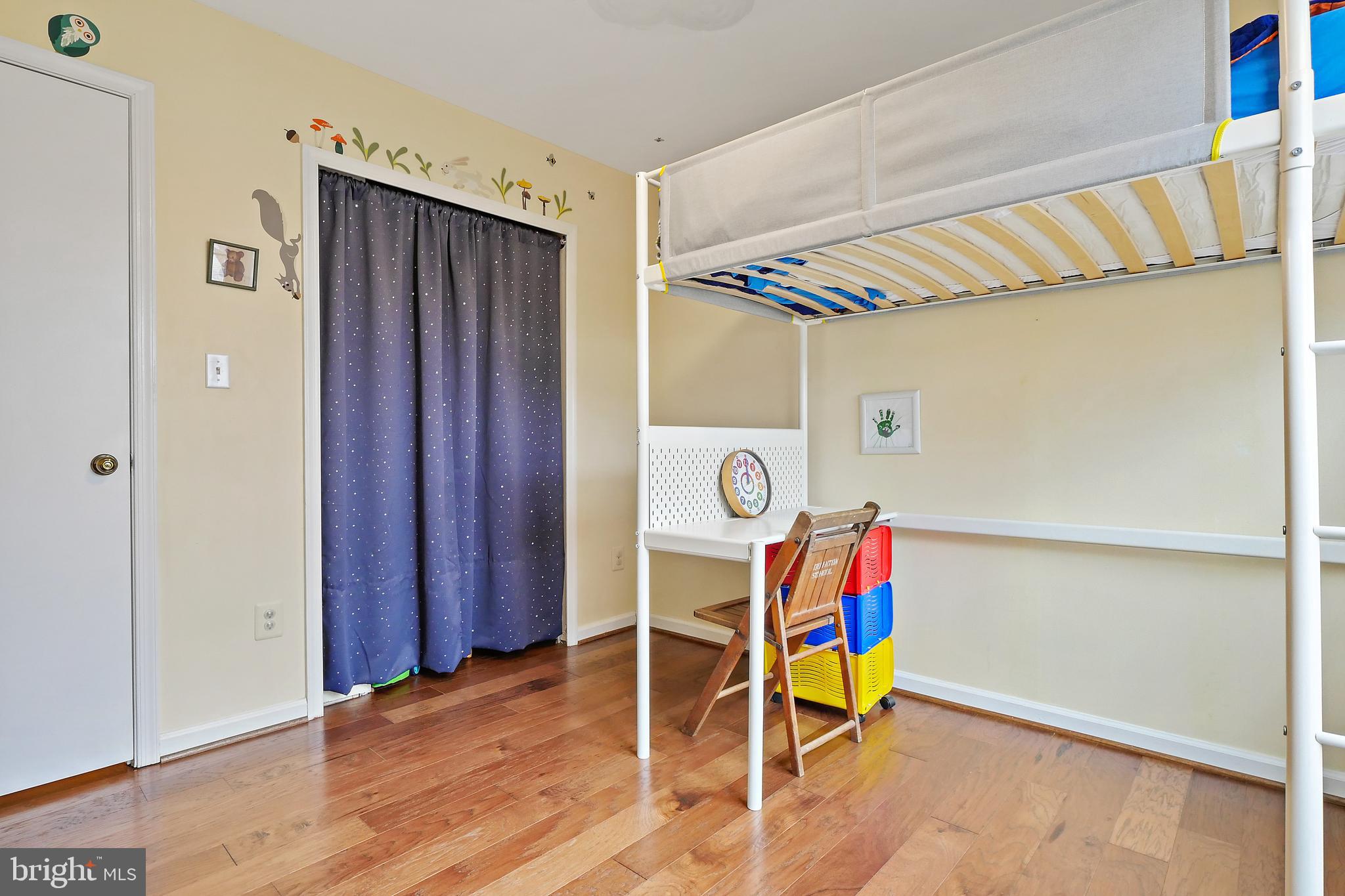 6175 Stonepath Circle Centreville, VA 20120 - Photo 24 of 33 Bedroom 2