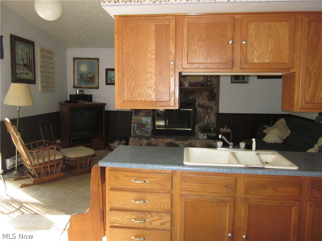 6585 Wayland Road Ravenna, OH 44266 - Photo 8 of 24 Gallery Image 8