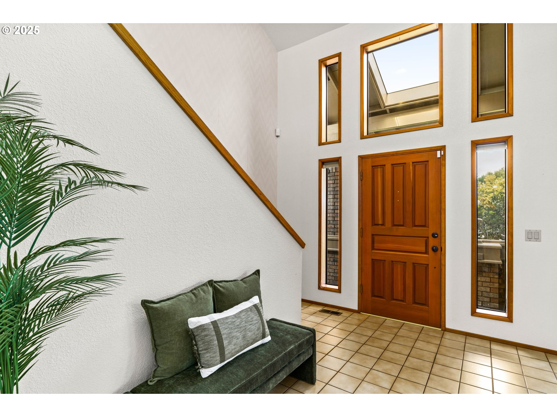 1491 Victorian Way Eugene, OR 97401 - Photo 7 of 46