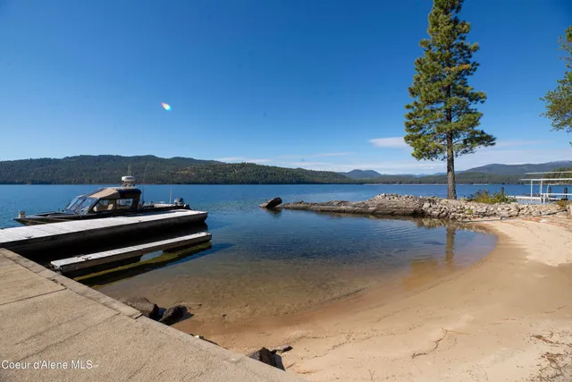 $2,500,000 | 308 Powerline Road, Coolin, ID 83821