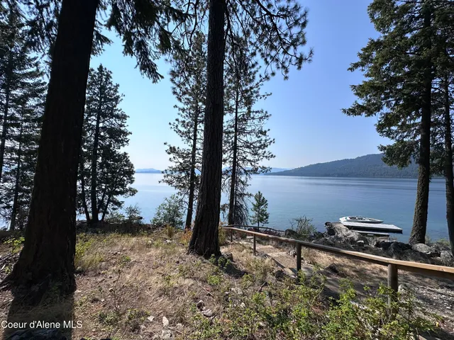 $2,500,000 | 308 Powerline Road, Coolin, ID 83821