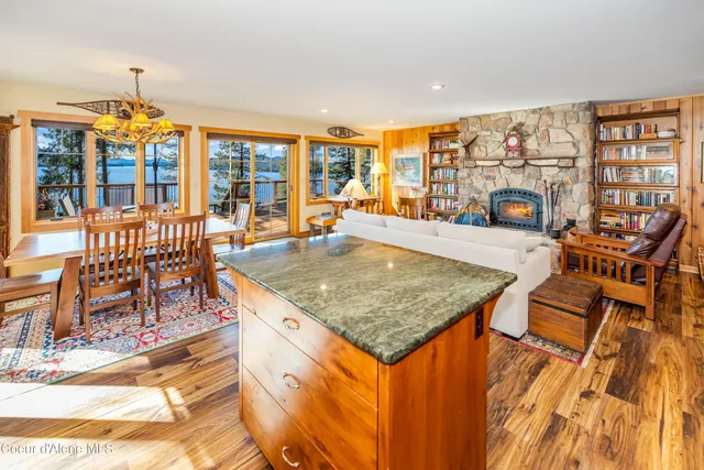 $2,500,000 | 308 Powerline Road, Coolin, ID 83821