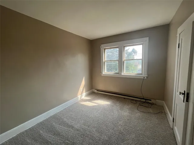 $950 | 32 Downs Avenue, Binghamton, NY 13905