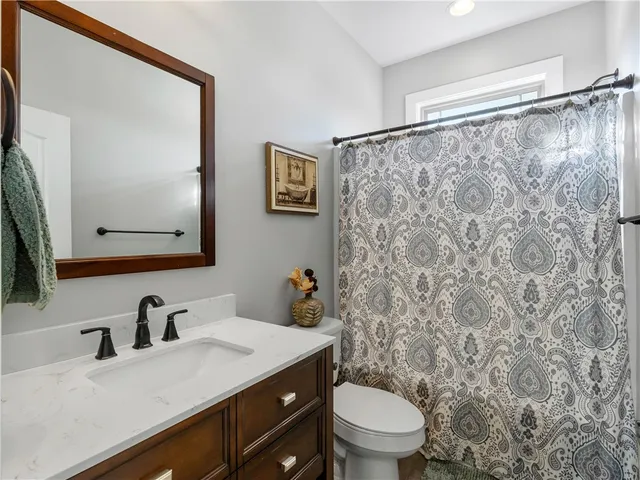 $684,900 | 321 Lanovia Court, Boiling Springs, SC 29316