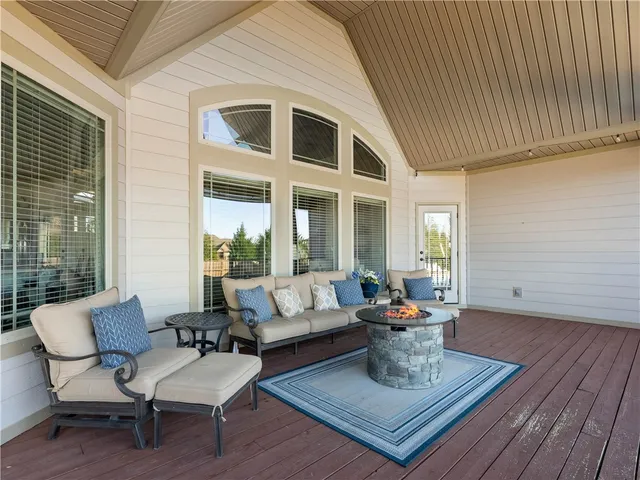 $684,900 | 321 Lanovia Court, Boiling Springs, SC 29316