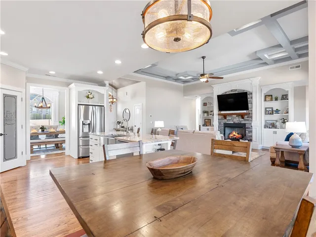 $684,900 | 321 Lanovia Court, Boiling Springs, SC 29316