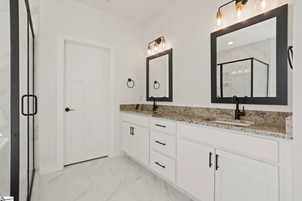 $949,900 | 4495 Hawkins Road, Greer, SC 29651