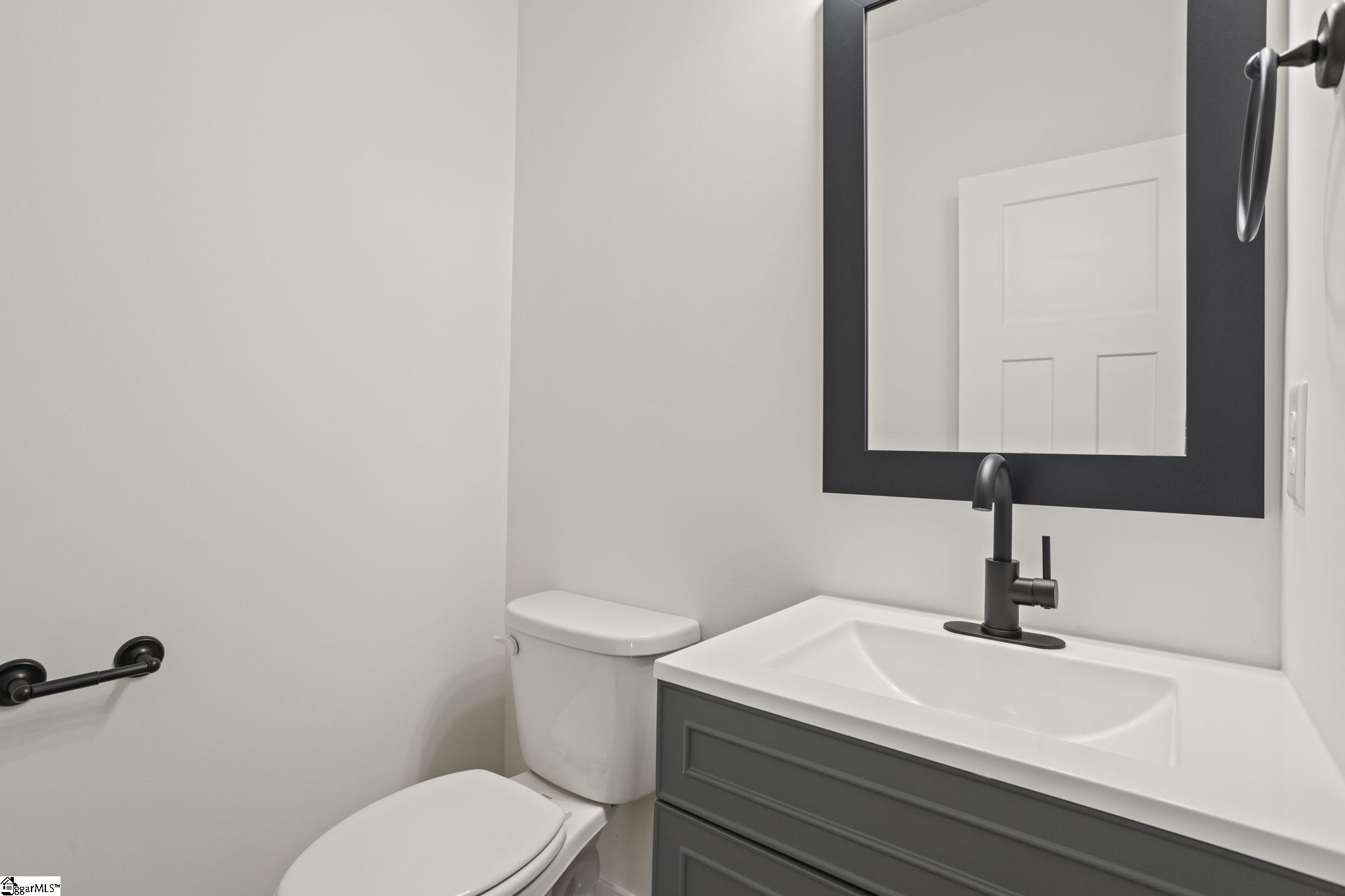 4495 Hawkins Road Greer, SC 29651 - Photo 23 of 45