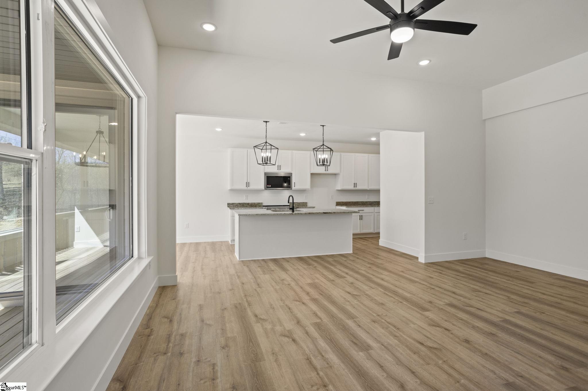 4495 Hawkins Road Greer, SC 29651 - Photo 7 of 45