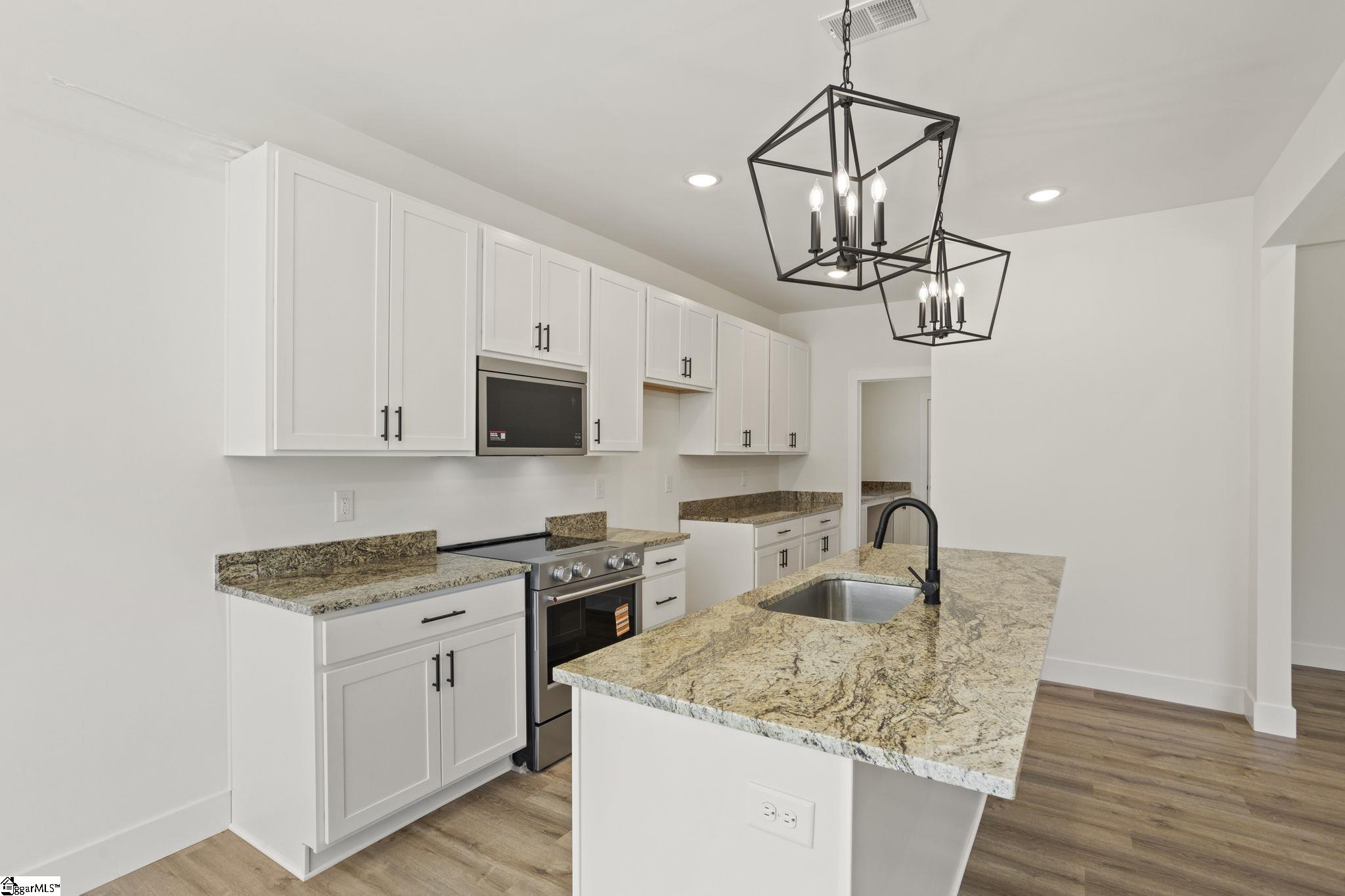 4495 Hawkins Road Greer, SC 29651 - Photo 10 of 45