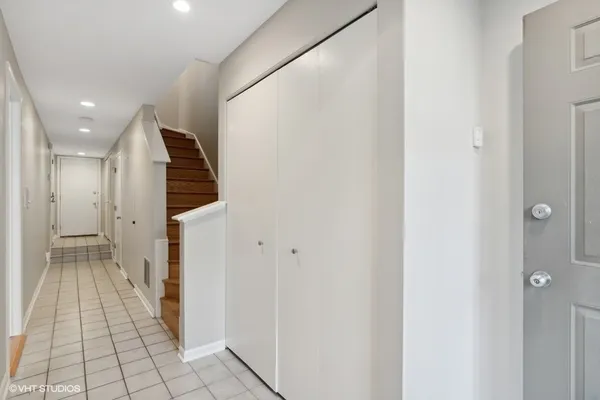 $6,500 | 2335 North Wayne Avenue, Chicago, IL 60614