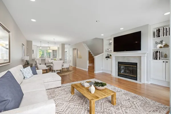 $6,500 | 2335 North Wayne Avenue, Chicago, IL 60614