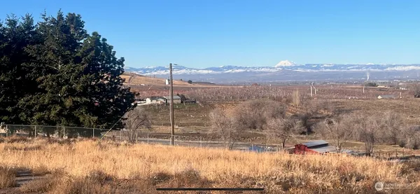 a view of lake view and mountain view