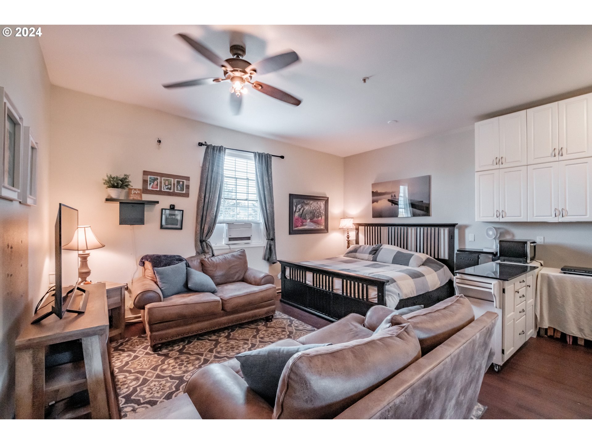 17494 Powers Creek Loop Road Northeast Silverton, OR 97381 - Photo 16 of 43