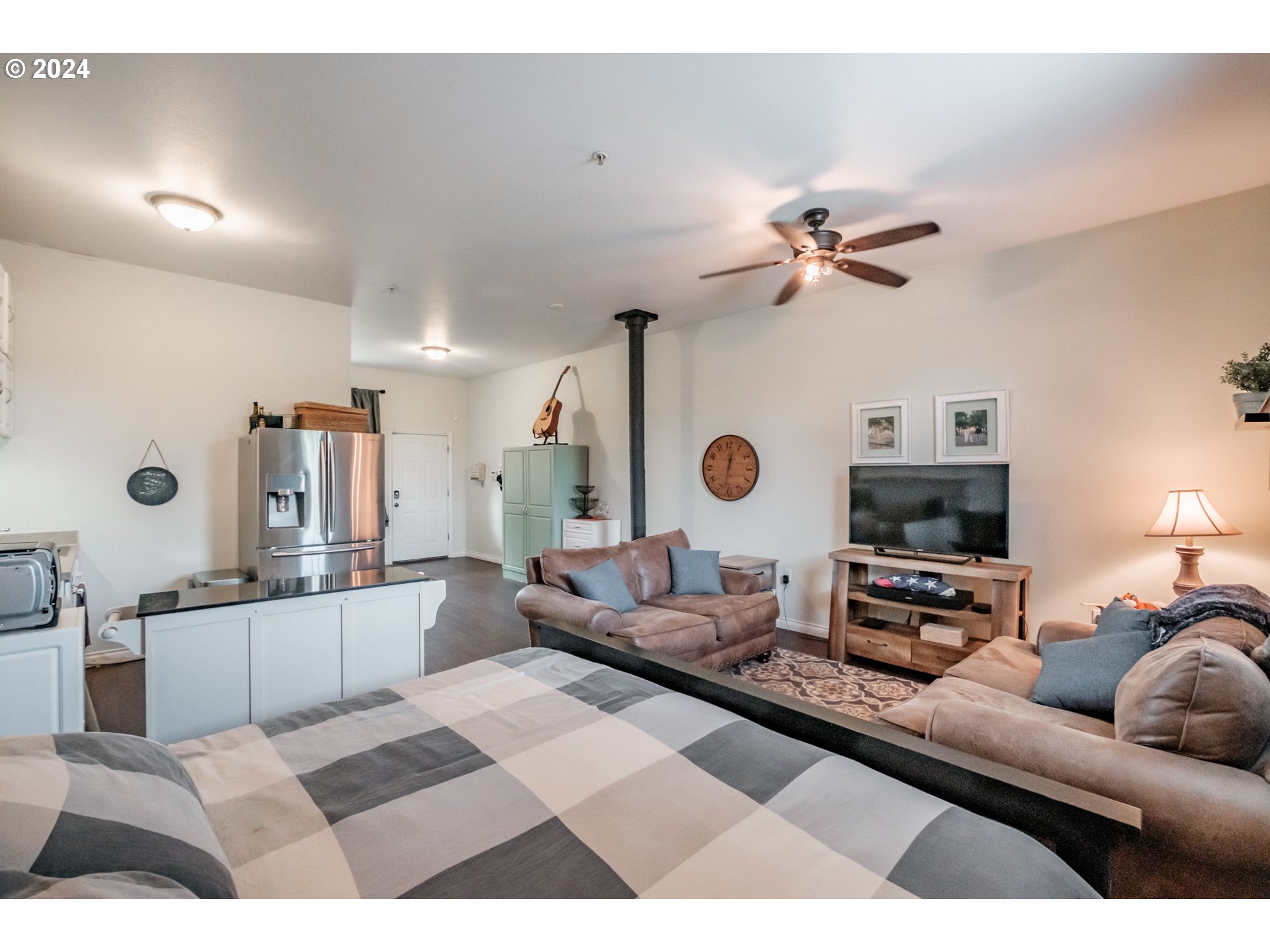 17494 Powers Creek Loop Road Northeast Silverton, OR 97381 - Photo 17 of 43