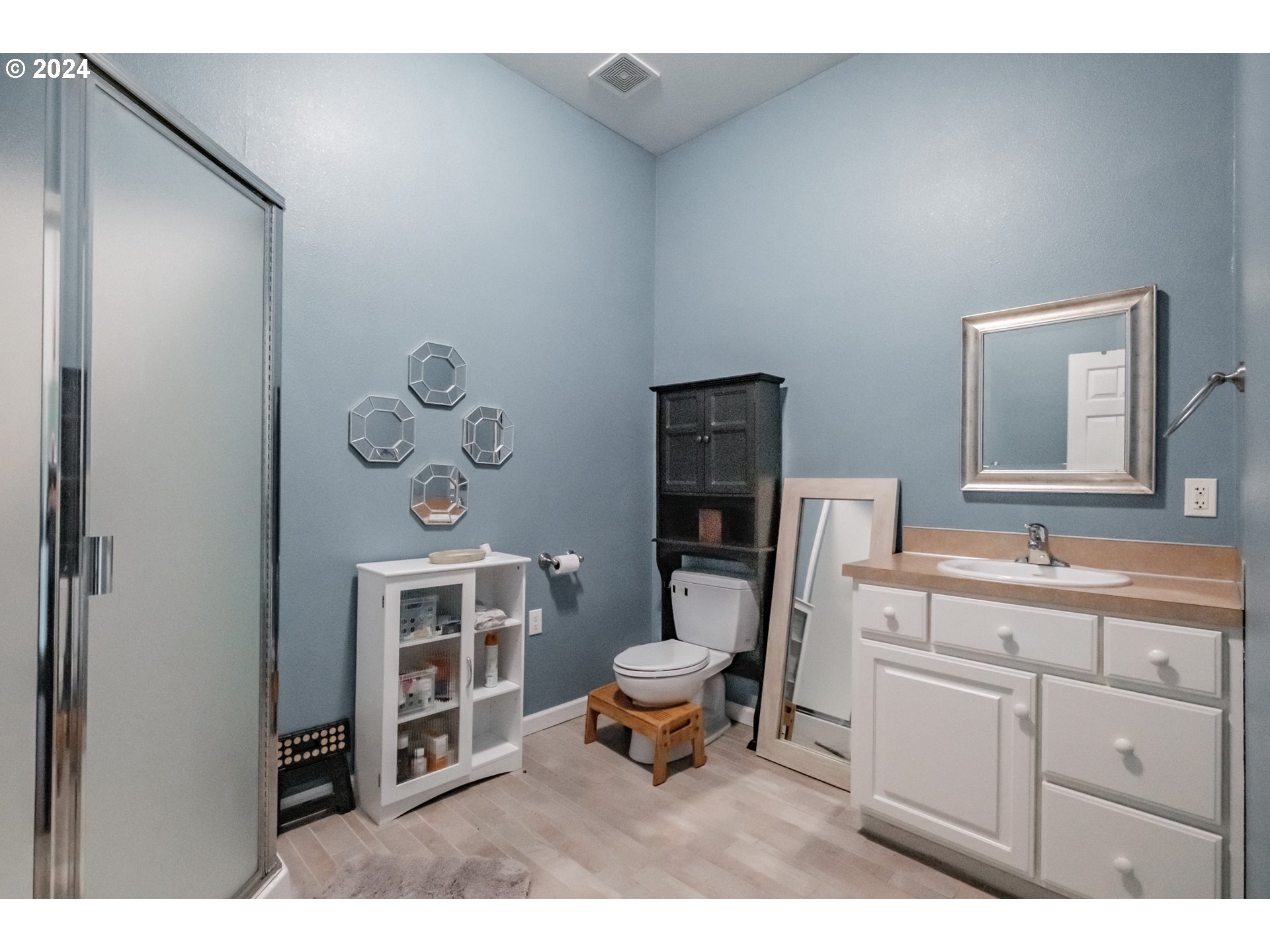 17494 Powers Creek Loop Road Northeast Silverton, OR 97381 - Photo 21 of 43