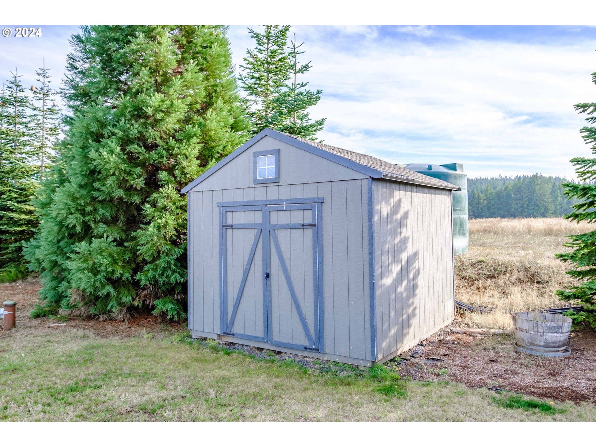 17494 Powers Creek Loop Road Northeast Silverton, OR 97381 - Photo 27 of 43
