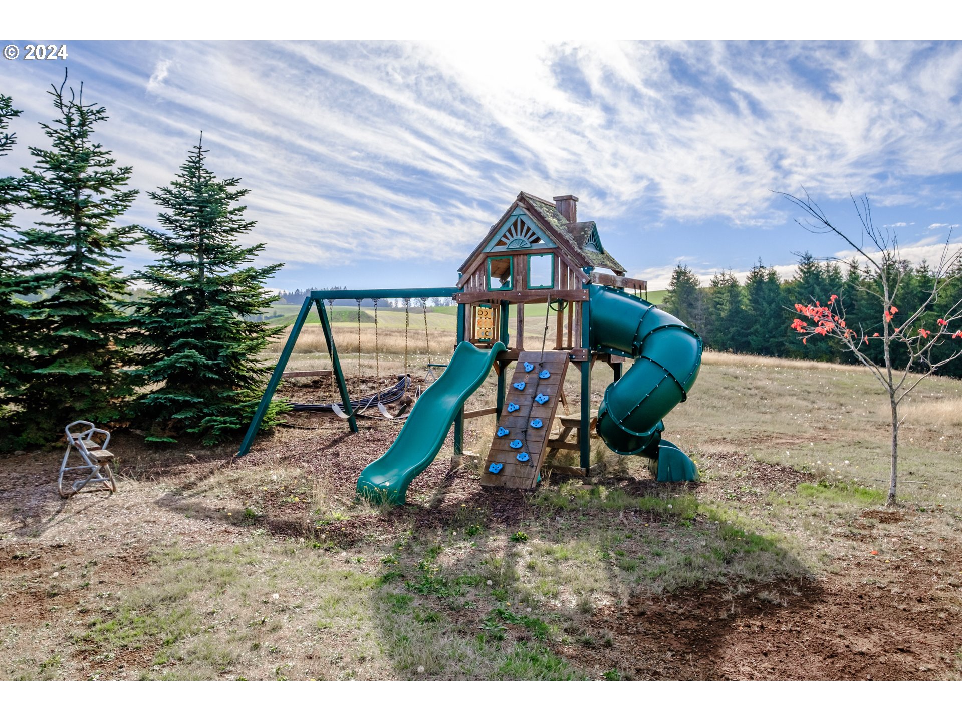 17494 Powers Creek Loop Road Northeast Silverton, OR 97381 - Photo 28 of 43