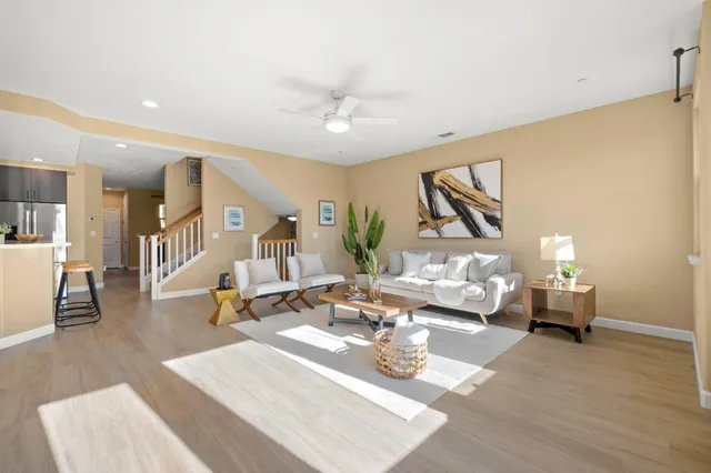 $899,800 | 6264 Rocky Point Court, Oakland, CA 94605