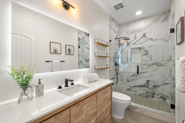 $899,800 | 6264 Rocky Point Court, Oakland, CA 94605