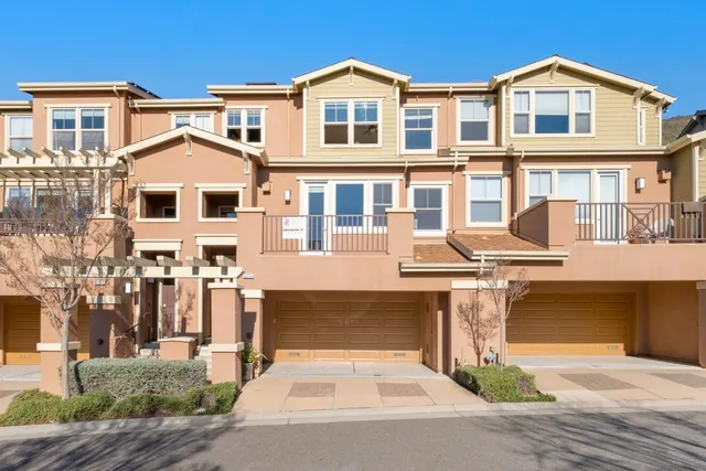 $899,800 | 6264 Rocky Point Court, Oakland, CA 94605