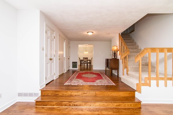 35 Stoney Brook Road Sherborn, MA 01770 - Photo 3 of 29 Gallery Image 3