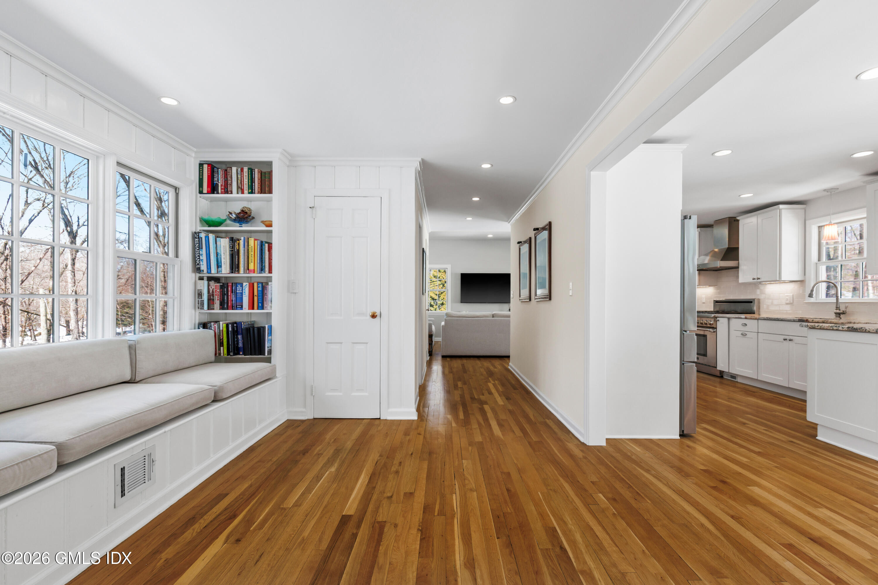 40 Thunder Mountain Road Greenwich, CT 06831 - Photo 21 of 35 hall family room to entry hall
