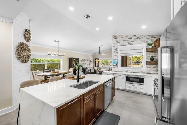 $999,000 | 7505 Northwest 65th Lane, Parkland, FL 33067