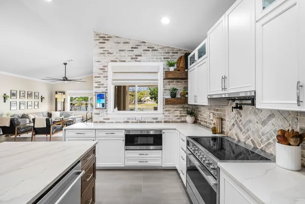 $999,000 | 7505 Northwest 65th Lane, Parkland, FL 33067