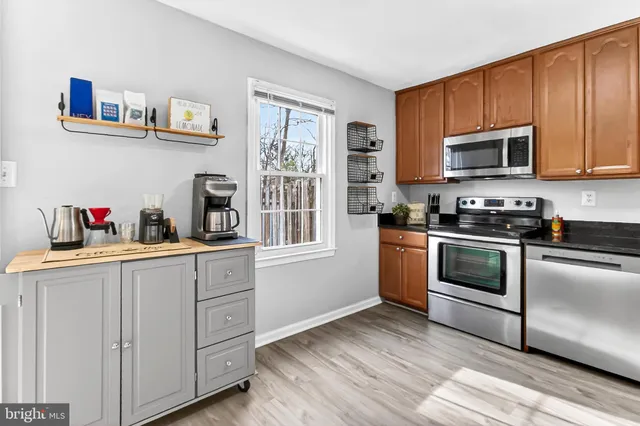 $550,000 | 8495 Kitchener Drive, Springfield, VA 22153