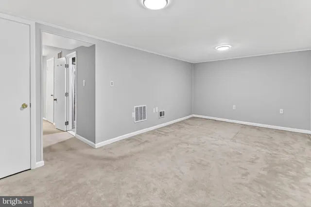 $550,000 | 8495 Kitchener Drive, Springfield, VA 22153