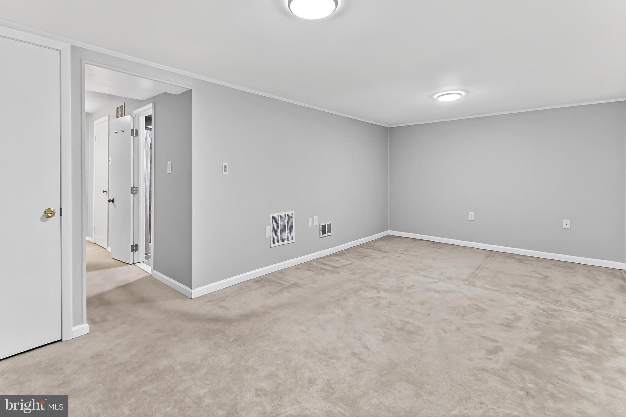 8495 Kitchener Drive Springfield, VA 22153 - Photo 39 of 57