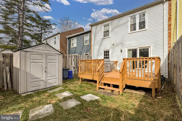 $550,000 | 8495 Kitchener Drive, Springfield, VA 22153