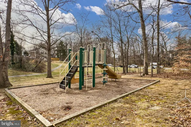 $550,000 | 8495 Kitchener Drive, Springfield, VA 22153