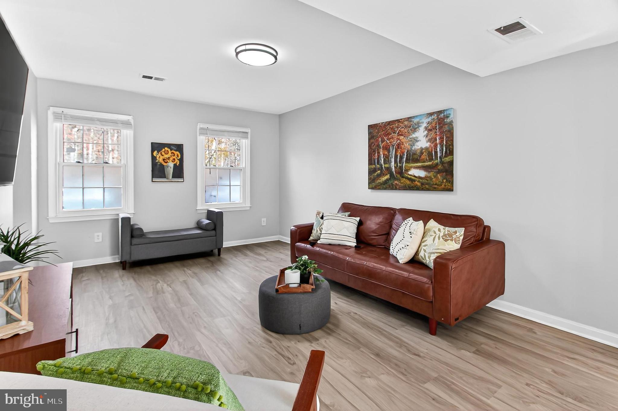 8495 Kitchener Drive Springfield, VA 22153 - Photo 7 of 57