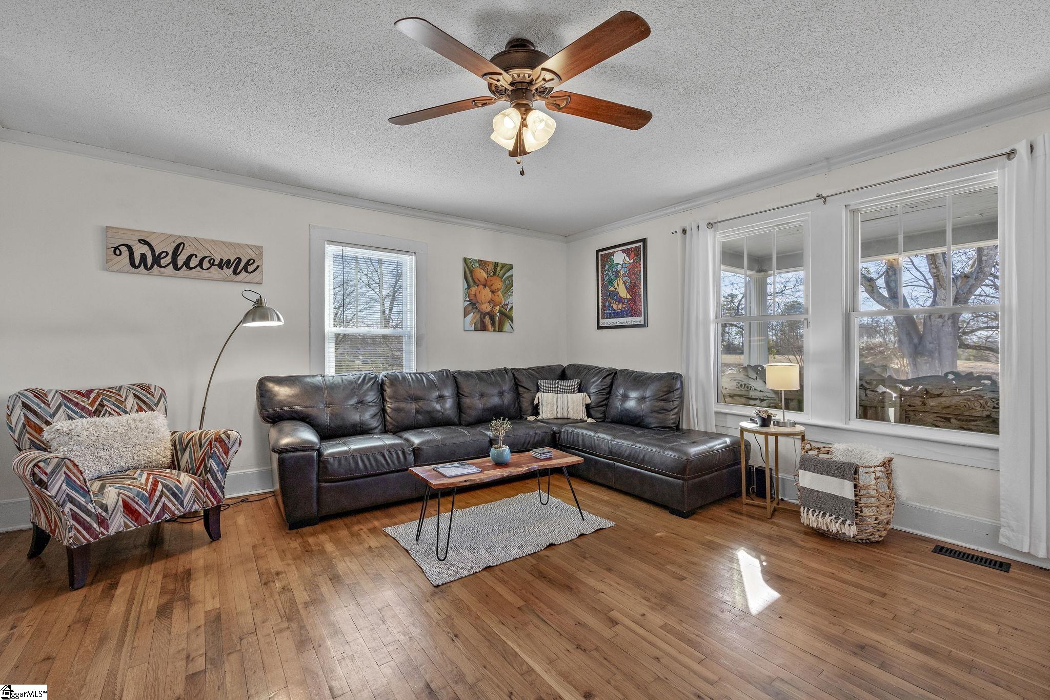 308 North Main Street Travelers Rest, SC 29690 - Photo 12 of 39