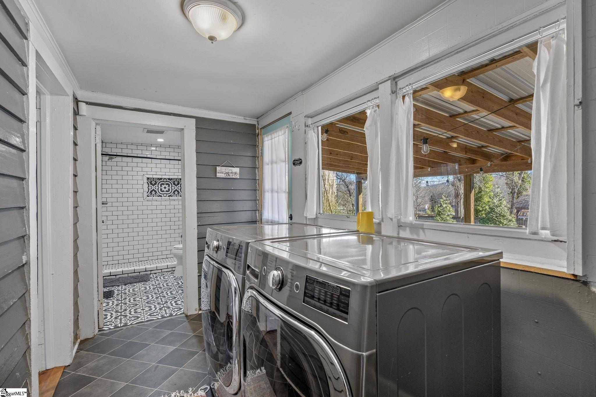 308 North Main Street Travelers Rest, SC 29690 - Photo 22 of 39