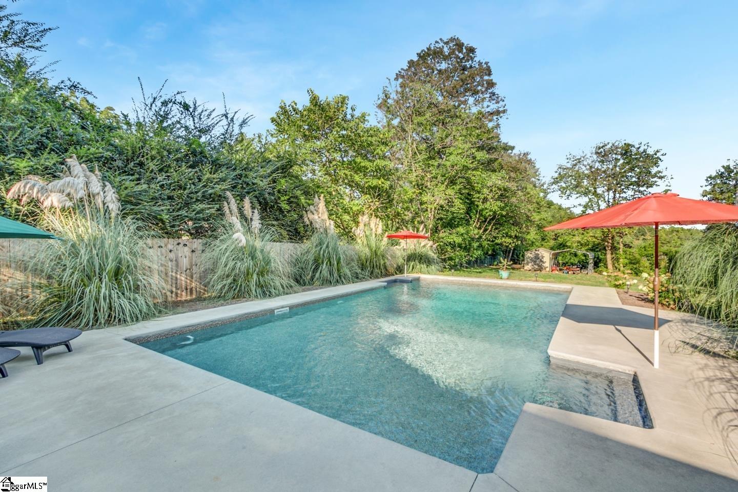 308 North Main Street Travelers Rest, SC 29690 - Photo 4 of 39